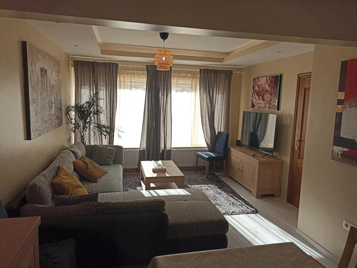 Cosy House With 3 And Garden Near Ferienhaus *